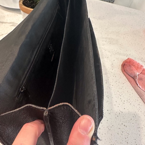 Wilson Black Leather Computer Briefcase - Picture 7 of 11